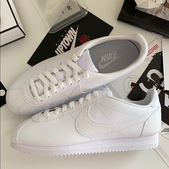 NWT Nike Cortez triple white - Picture 7 of 9